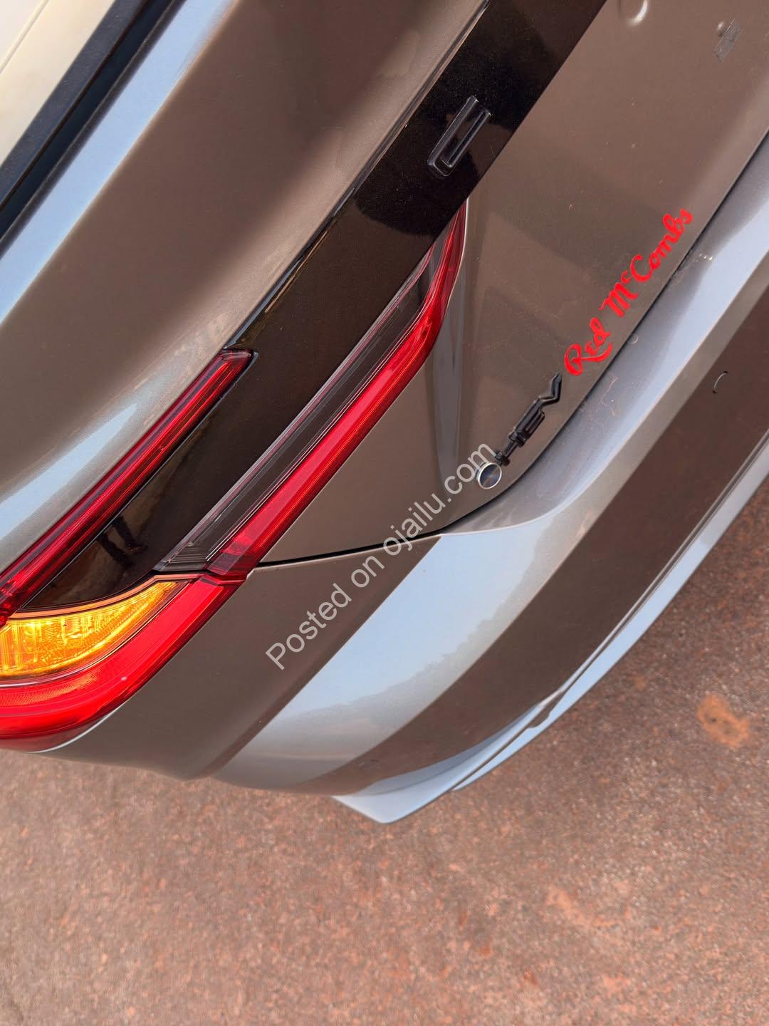2025 Toyota Camry XSE Hybrid: Luxury Meets Efficiency