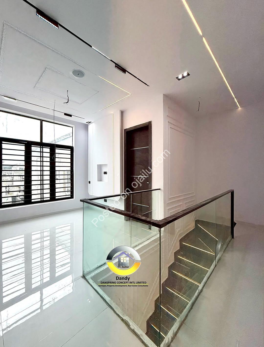 Splash Into Serenity: 5-Bed Ikota Duplex + Pool