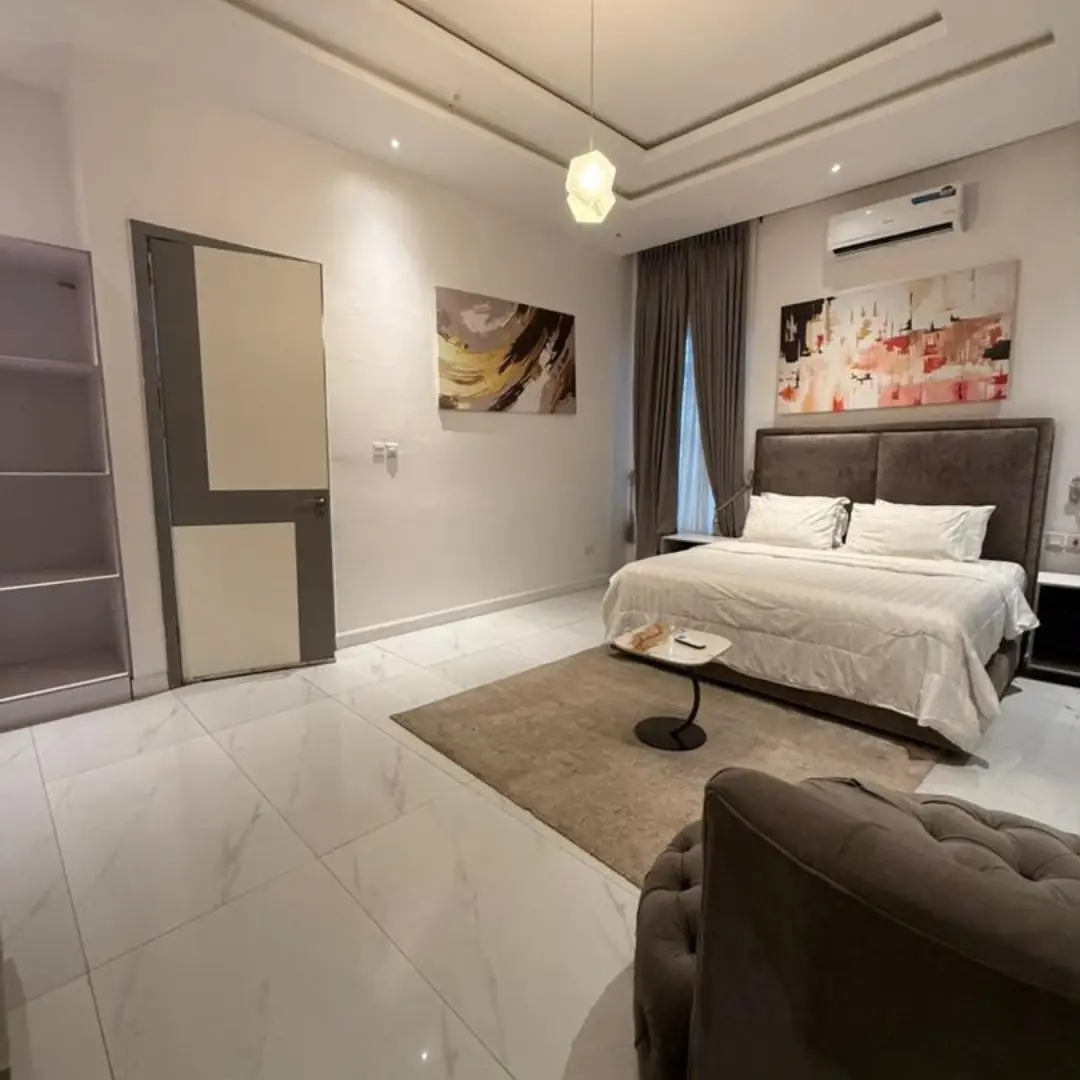 Move-In Ready 4-Bed Terrace Duplex in Lekki