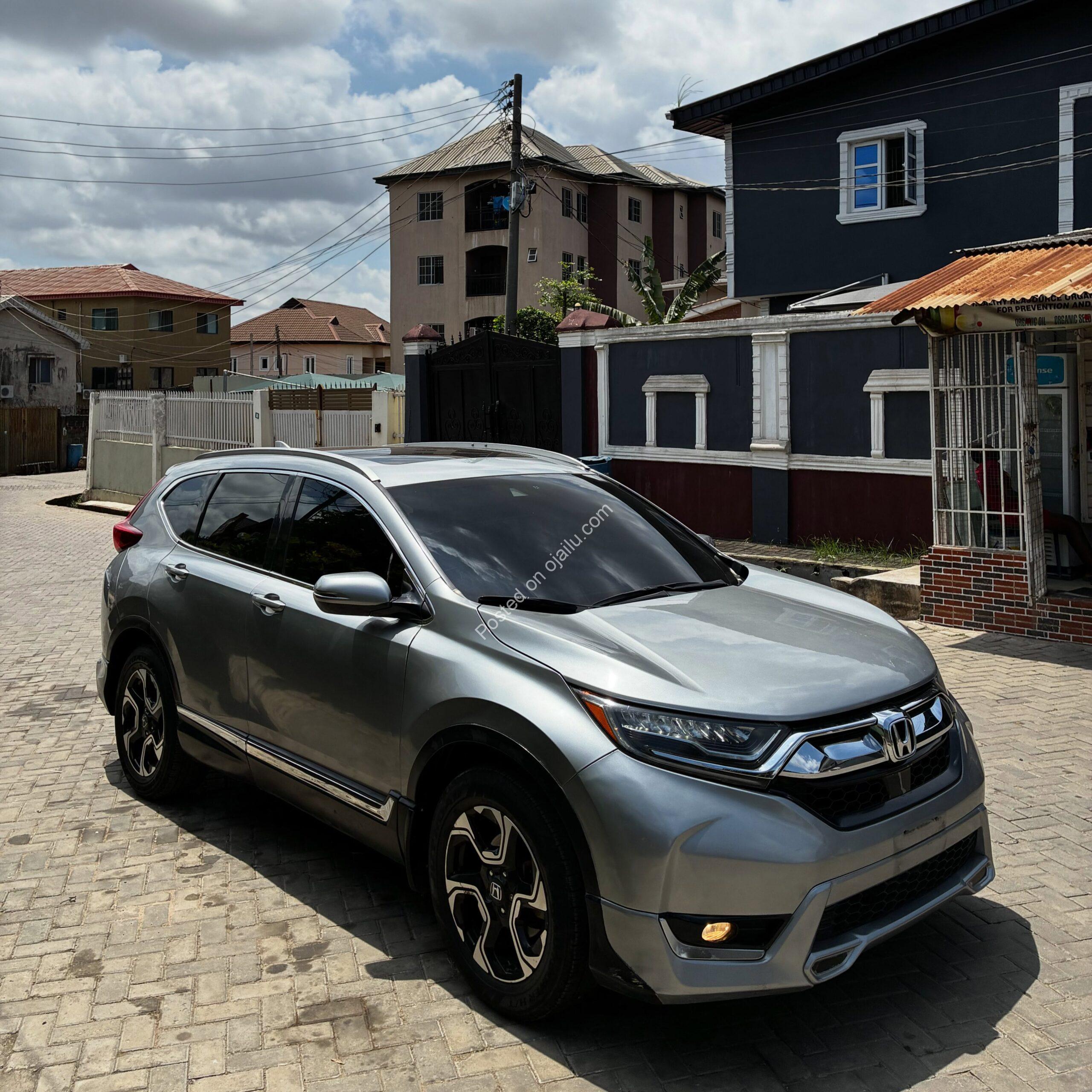 2018 Honda CR-V Touring AWD: Loaded, Turbocharged, Pristine