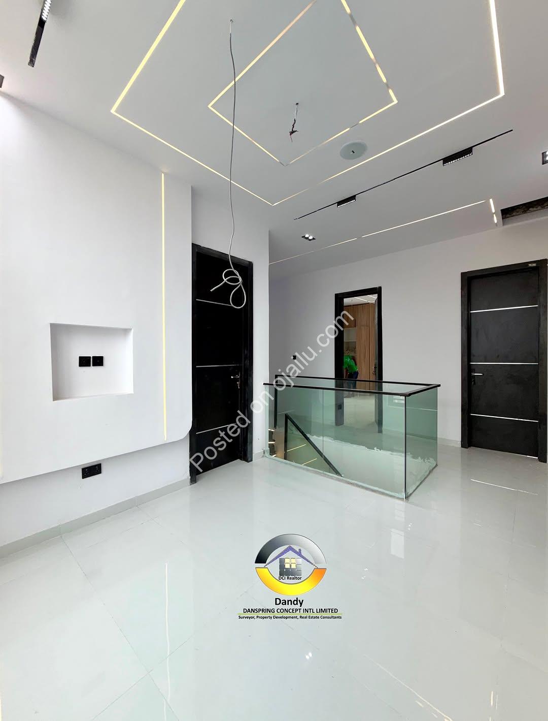 Splash Into Serenity: 5-Bed Ikota Duplex + Pool