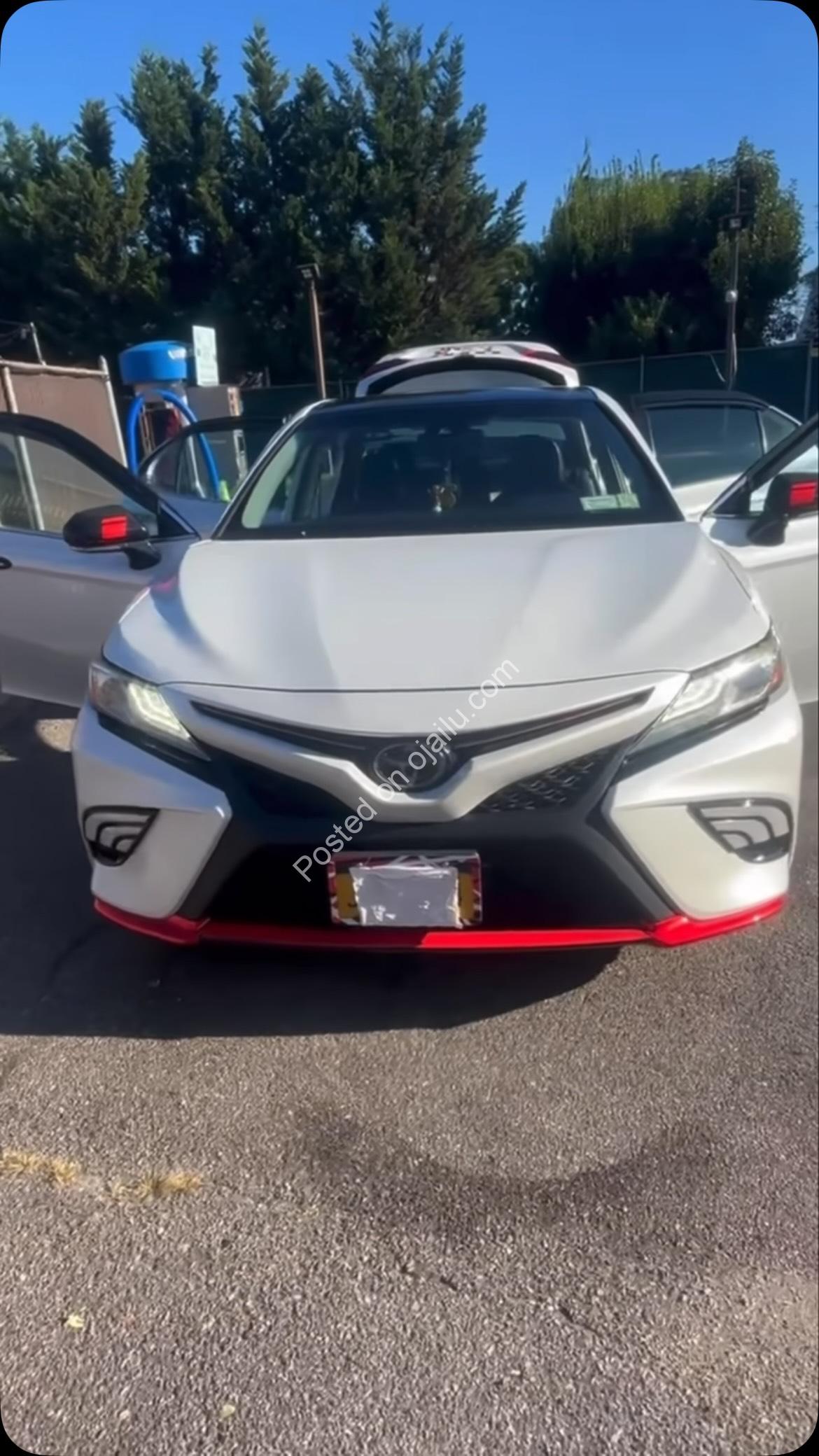 Loaded 2019 Toyota Camry XSE V6 – Panoramic Roof & 360 Camera