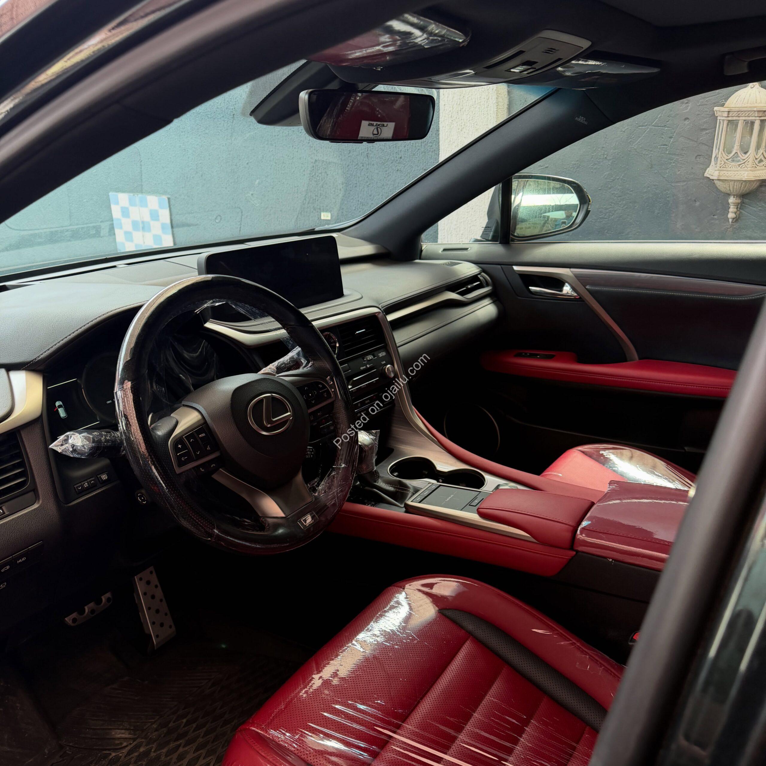 2022 Lexus RX350 F-Sport: Panoramic Luxury, Accident-Free