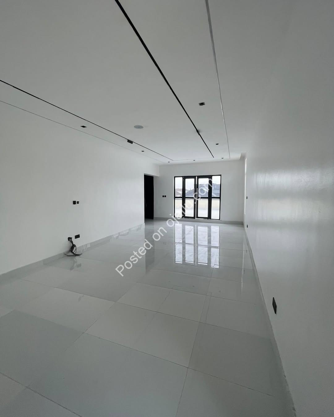 Cinematic 5BR Lekki Duplex with Rooftop Terrace & Pool