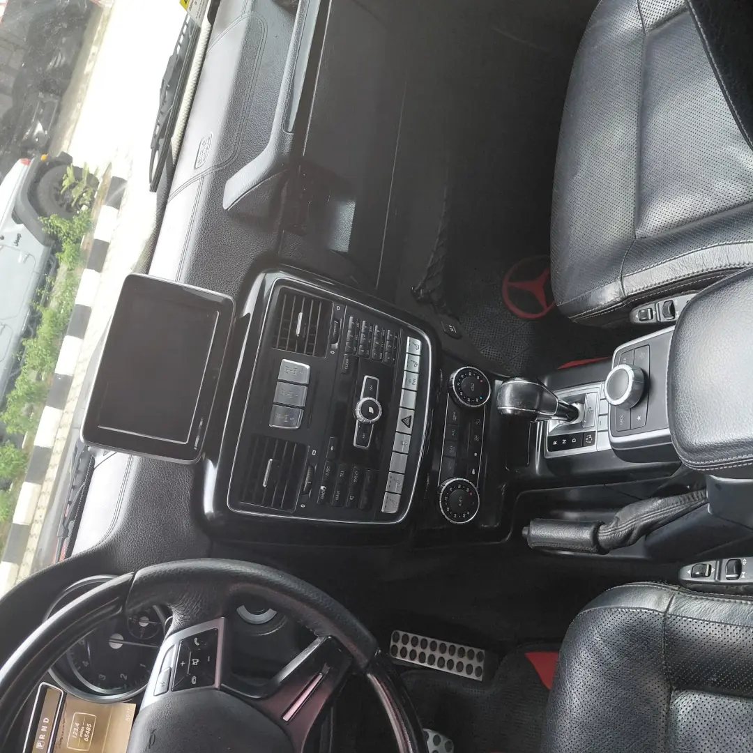 2014 Mercedes G-Wagon Brabus Kit – V8 Power, Pure Luxury