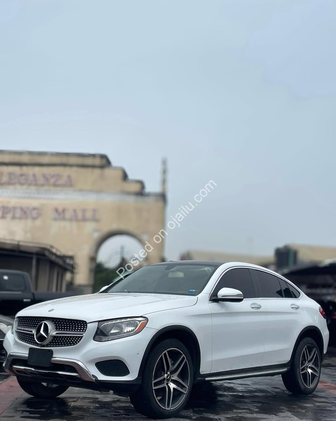 Luxury 2017 Mercedes GLC300 Coupe – Loaded, Stunning