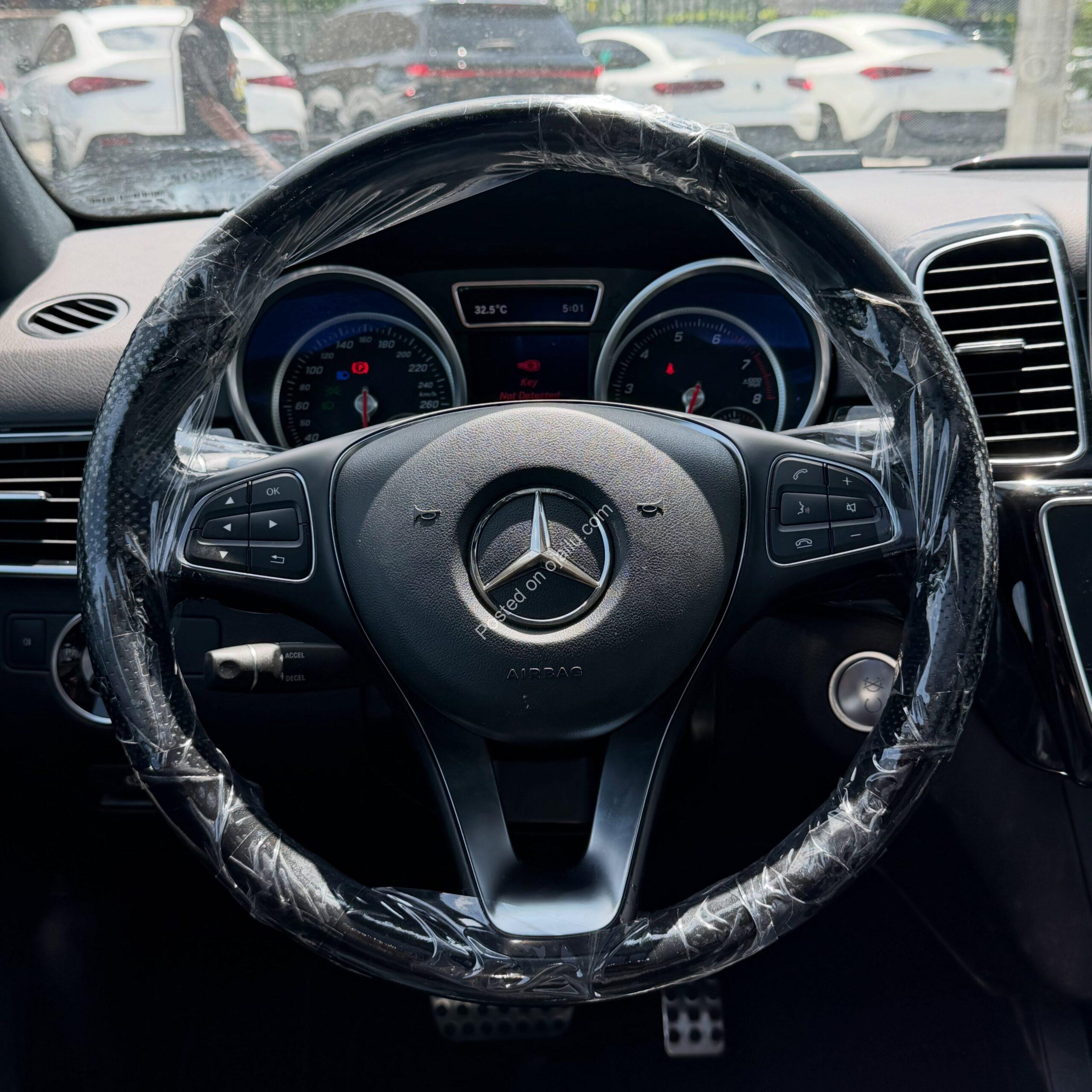 2018 Mercedes GLE400 – Luxury Meets Performance
