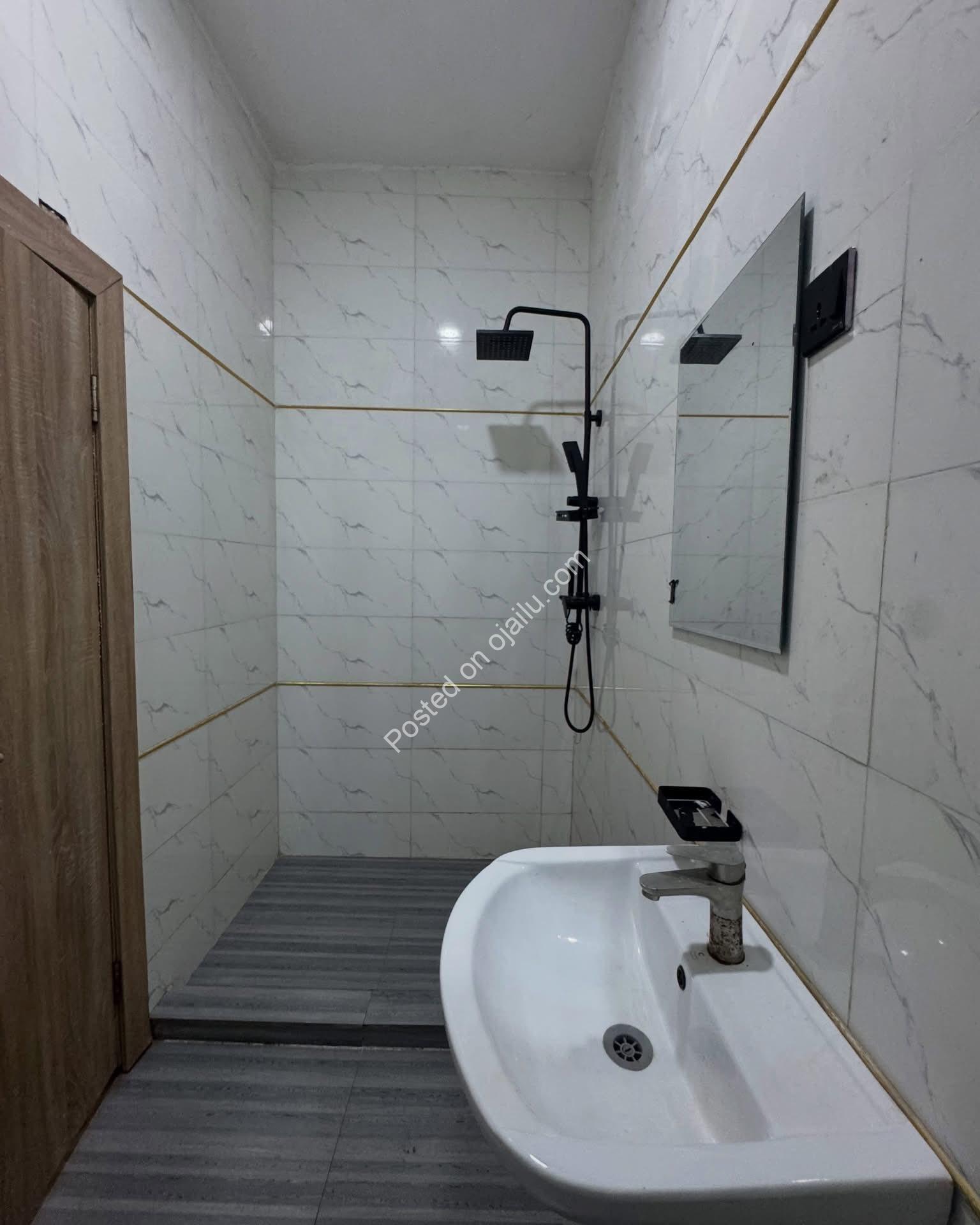 Stunning 4-Bed Terrace Duplex in Gated Port Harcourt Estate