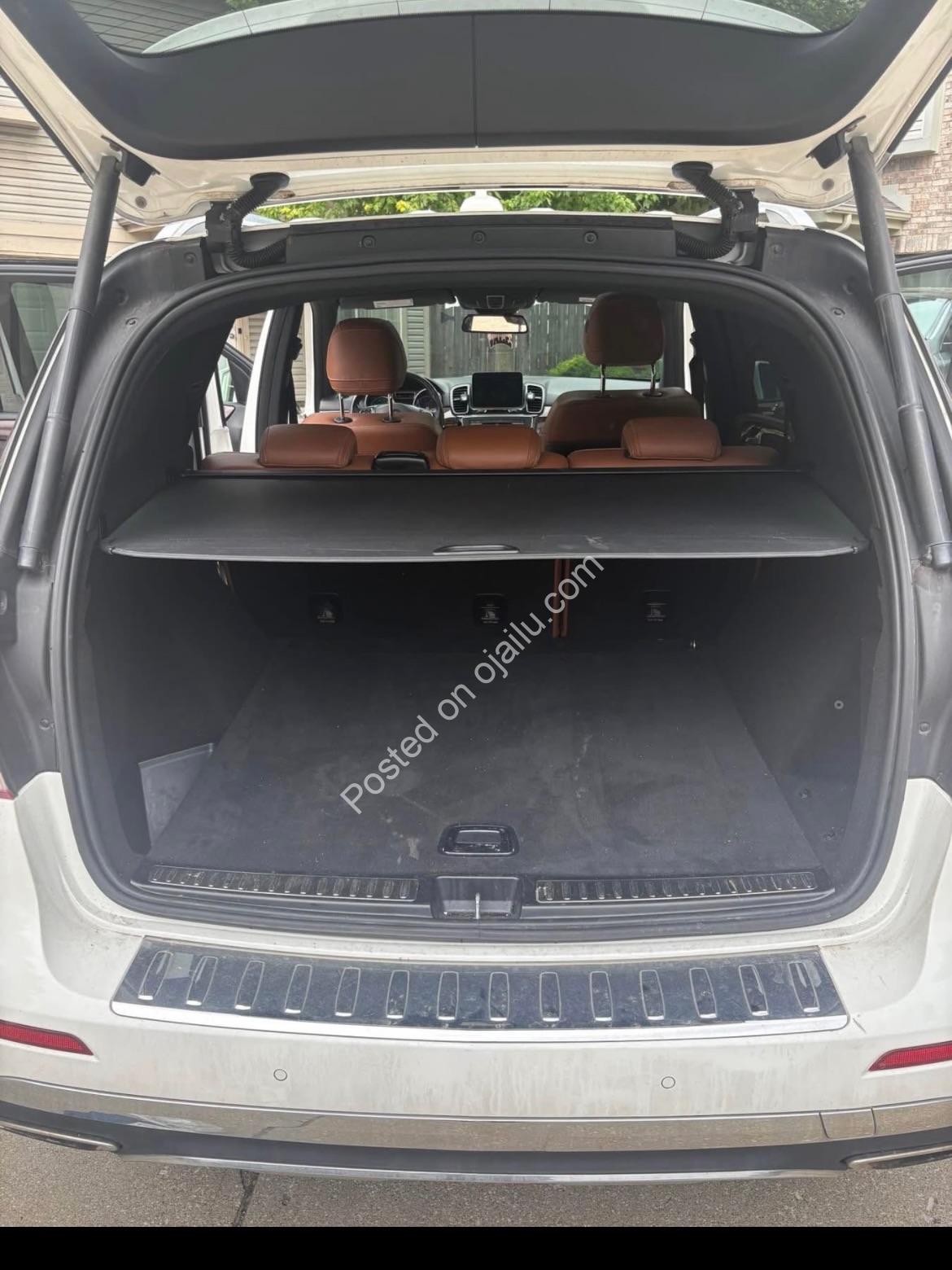 2017 Mercedes GLE350: Sunroof, CarPlay, Accident-Free!
