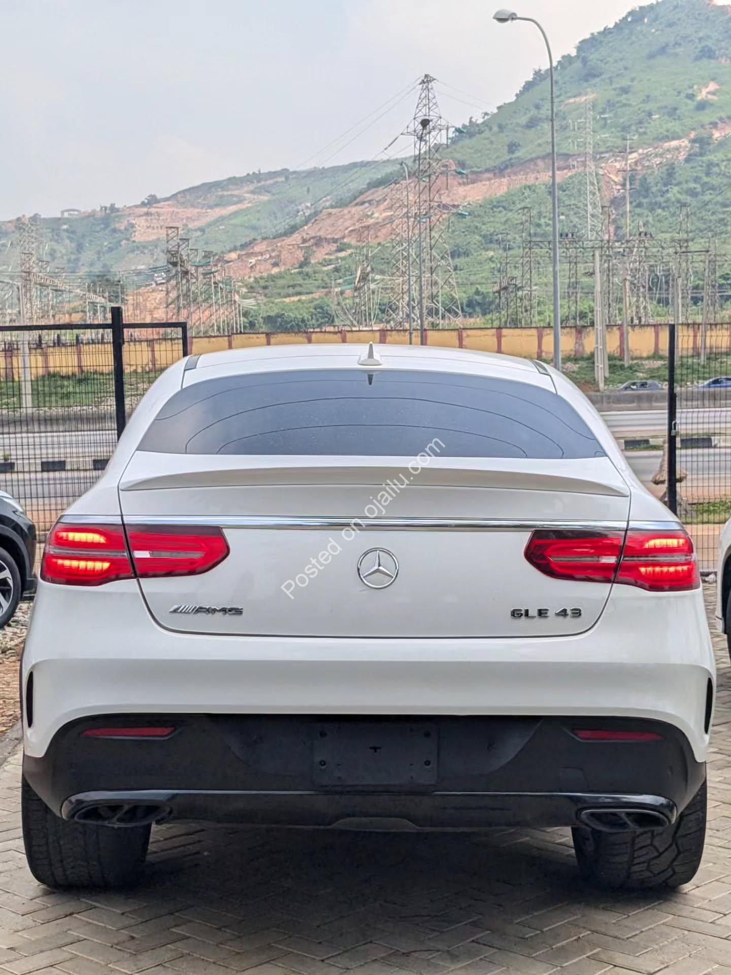 2018 Mercedes GLE 43 AMG – Accident-Free Luxury SUV