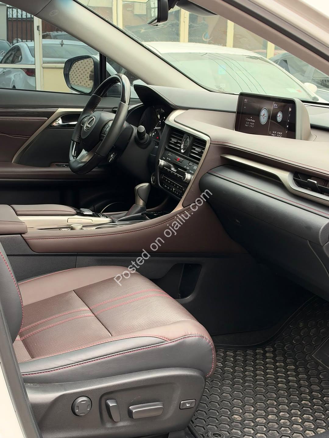 2017 Lexus RX350 Premium: Fully Loaded Luxury Awaits