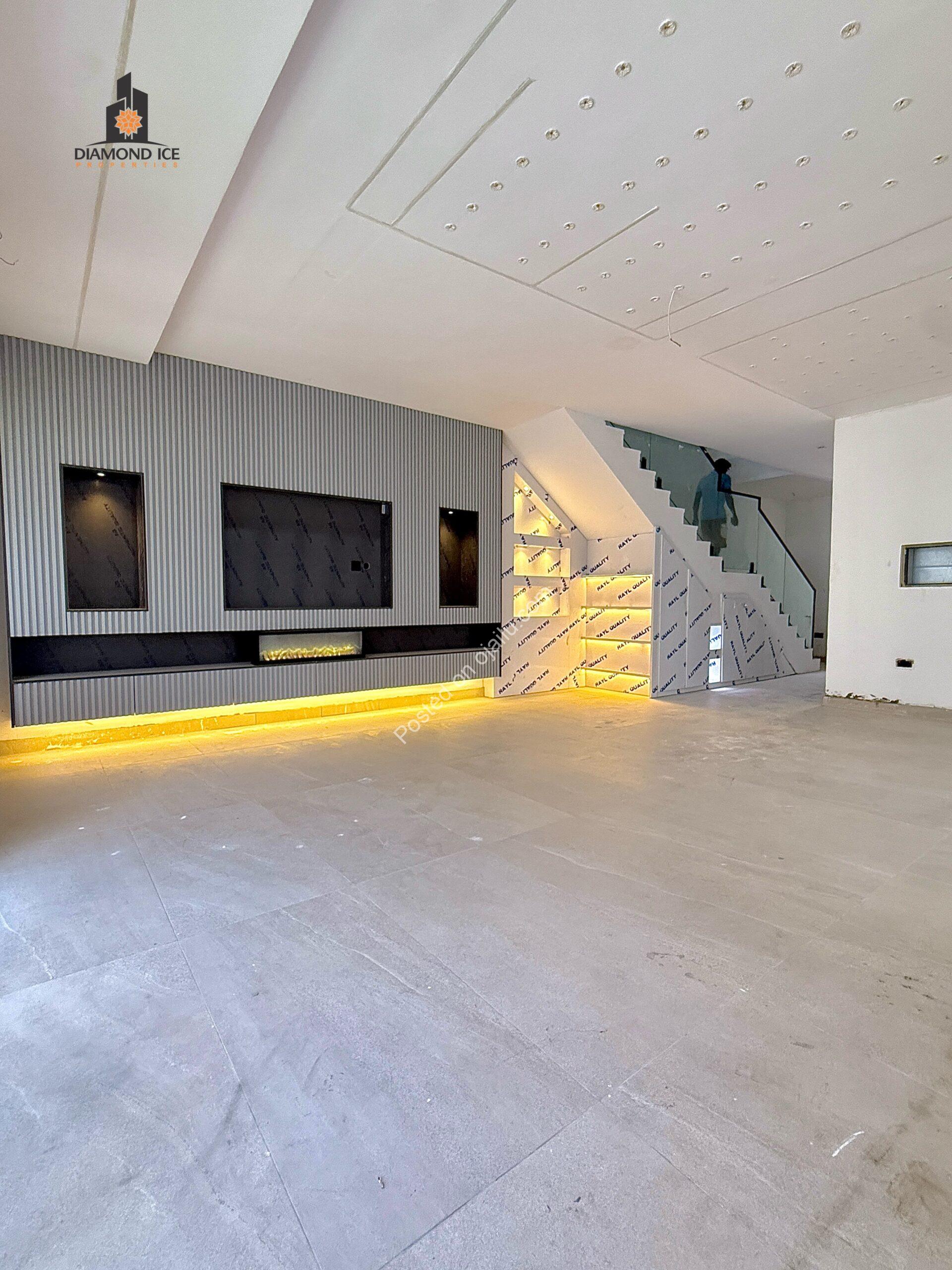 4-Bedroom Semi-Detached Duplex + BQ in Lekki Phase 1