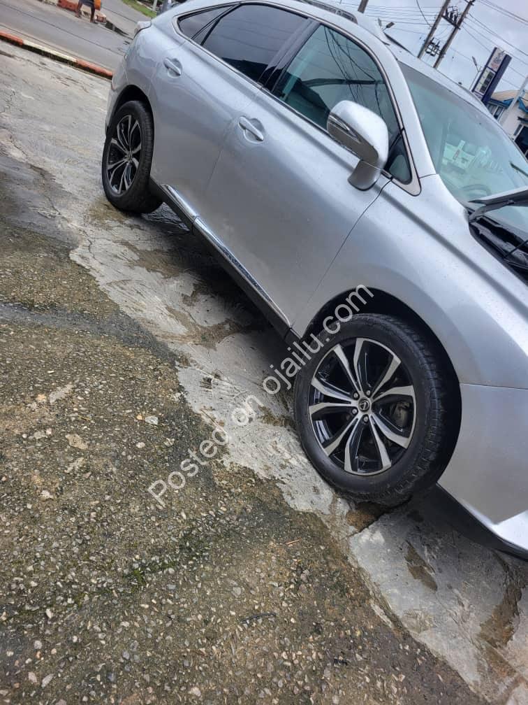 Pristine 2012 Lexus RX350 – Untouched Engine, Ice-Cold AC!