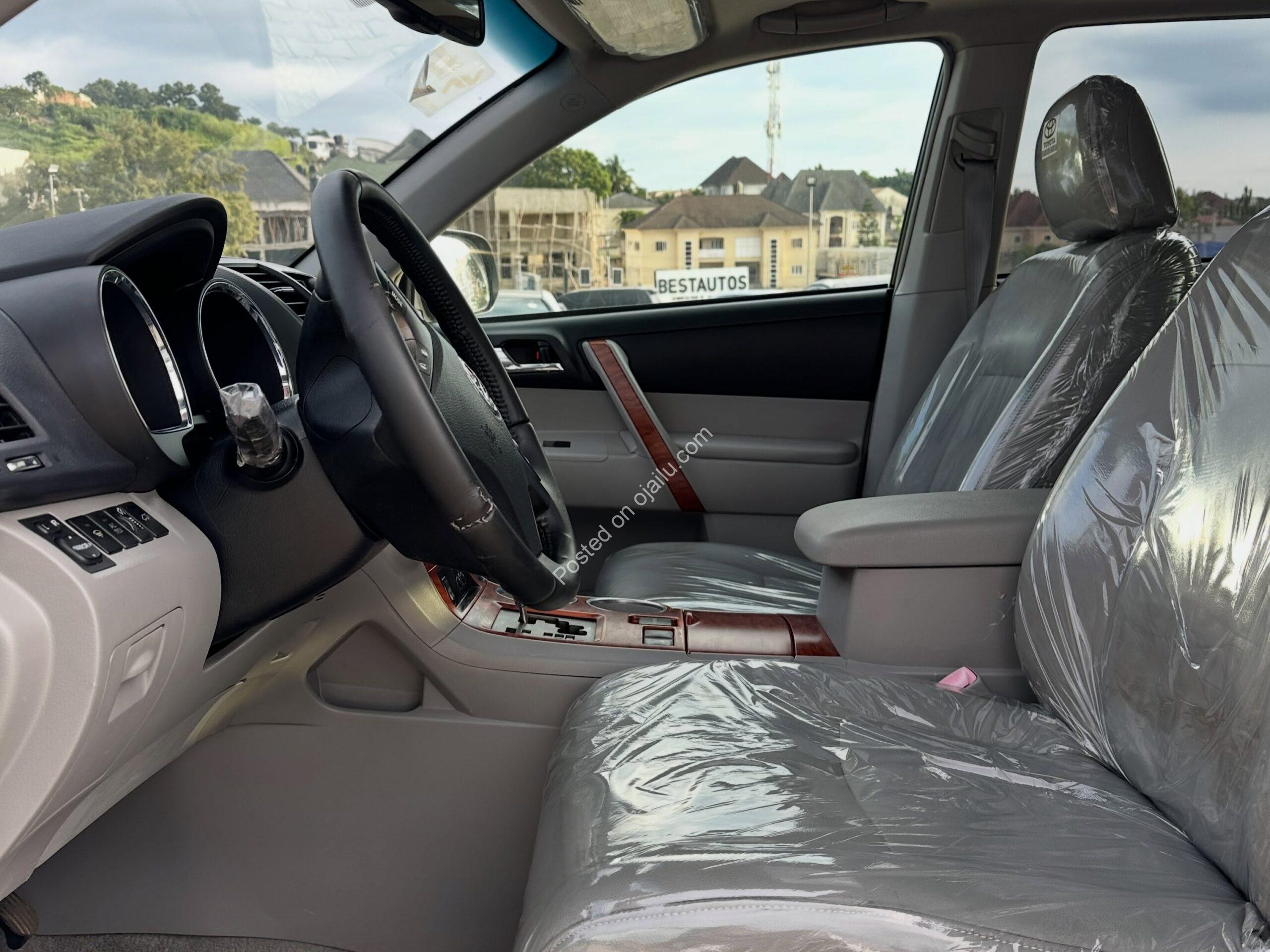 2010 Toyota Highlander: Flexible Payment Plan Awaits!