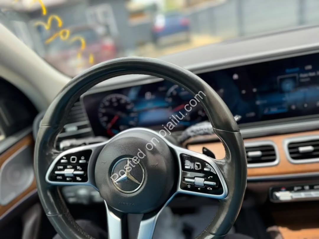 2019 Mercedes GLE350: Thumbstart, Sunroof, 360° Cam