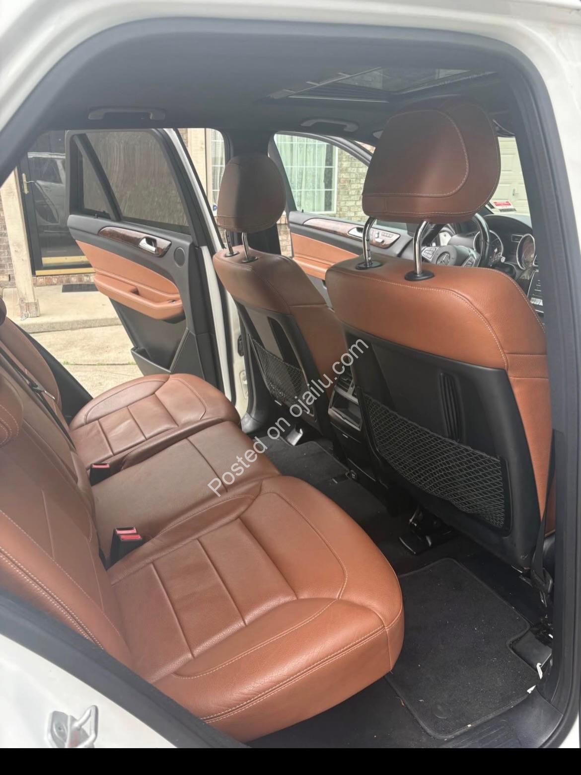 2017 Mercedes GLE350: Sunroof, CarPlay, Accident-Free!