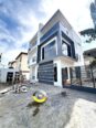 Chevron Lekki: 4-Bed Duplex + Pool, Fully Ensuite