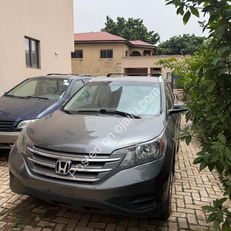 Pristine 2014 Honda CR-V LX AWD — Buy & Drive!