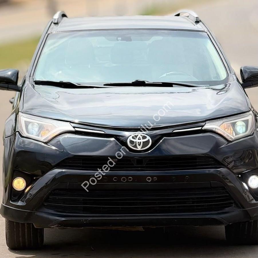 Pristine 2014 Toyota RAV4 – Premium Condition, Original Duty!