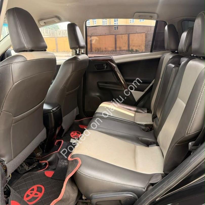Pristine 2014 Toyota RAV4 – Premium Condition, Original Duty!