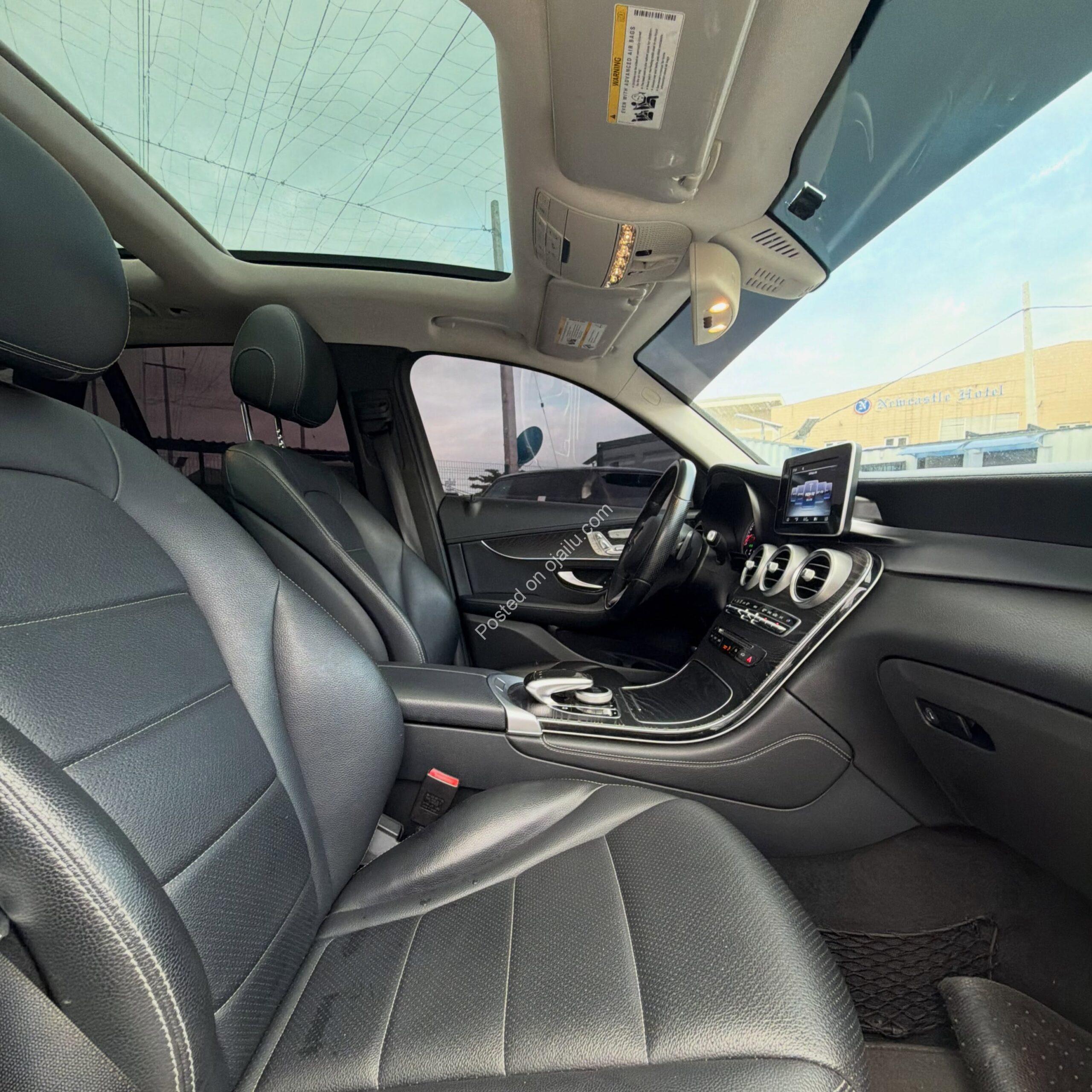 2016 Mercedes GLC300: Luxury, Sunroof & Pure Comfort