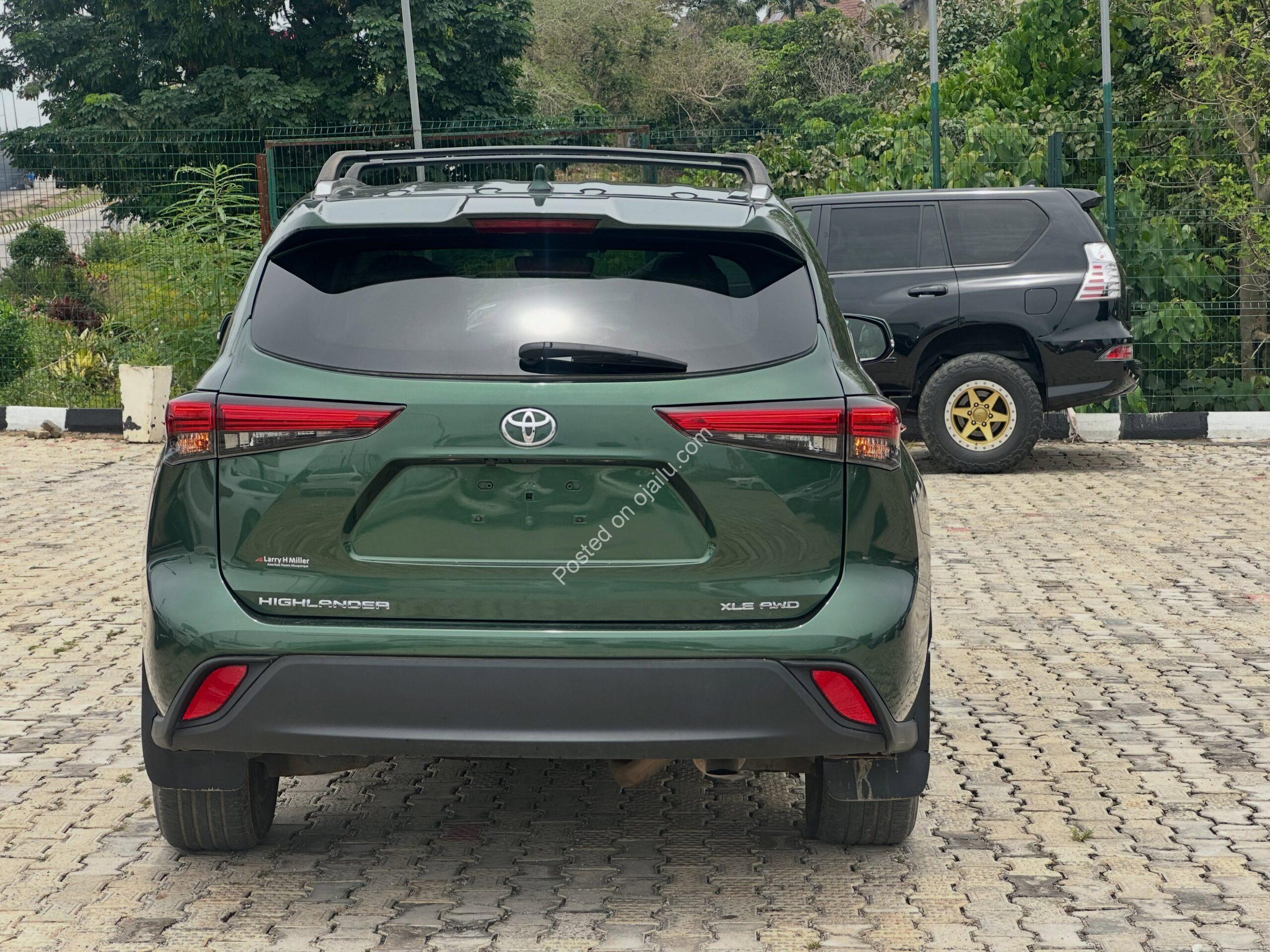2023 Toyota Highlander: Foreign Used, Flexible Payment!