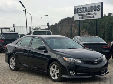 Sleek 2012 Toyota Camry – Flexible Payment