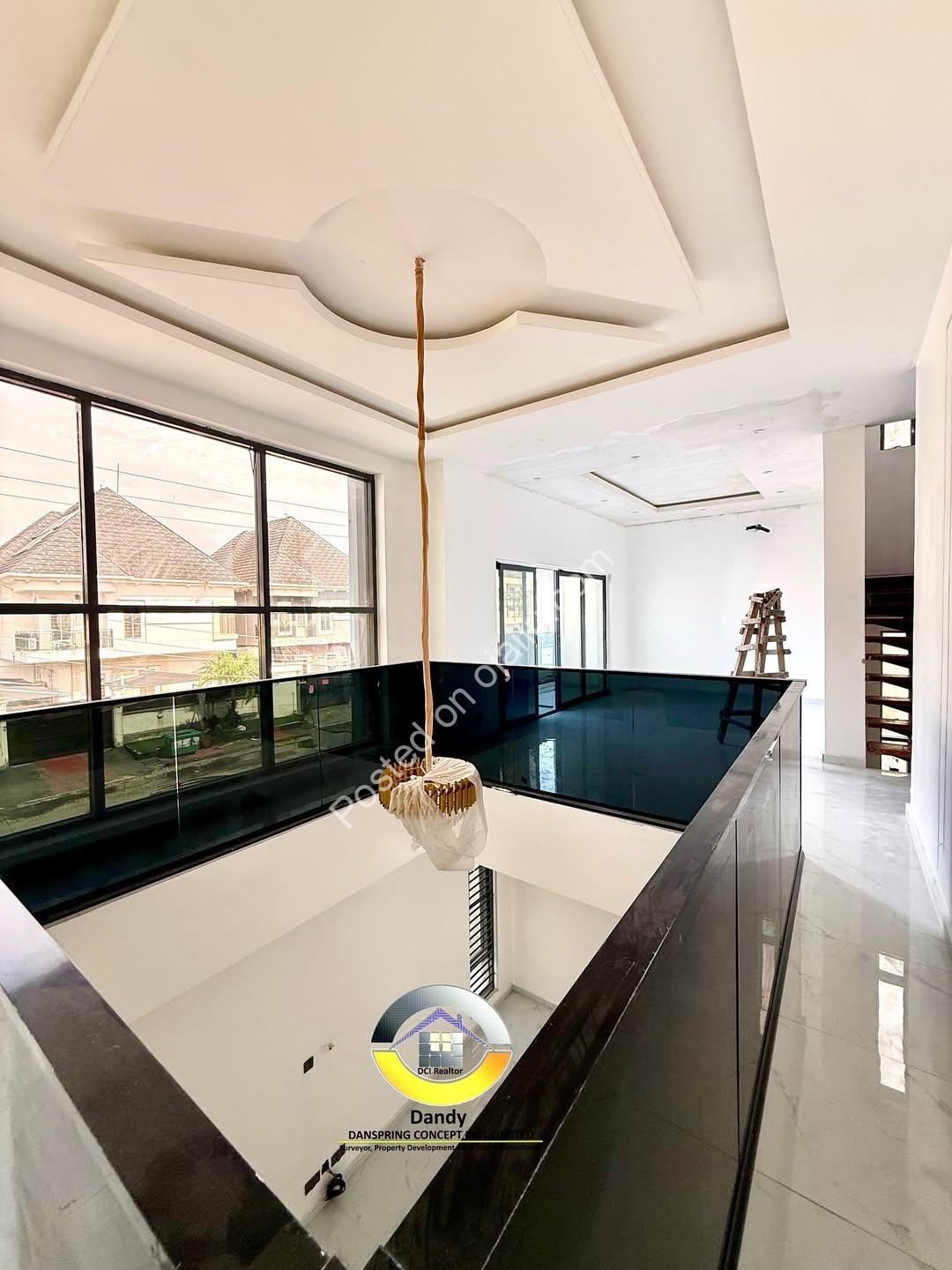 Chevron Lekki: 4-Bed Duplex + Pool, Fully Ensuite