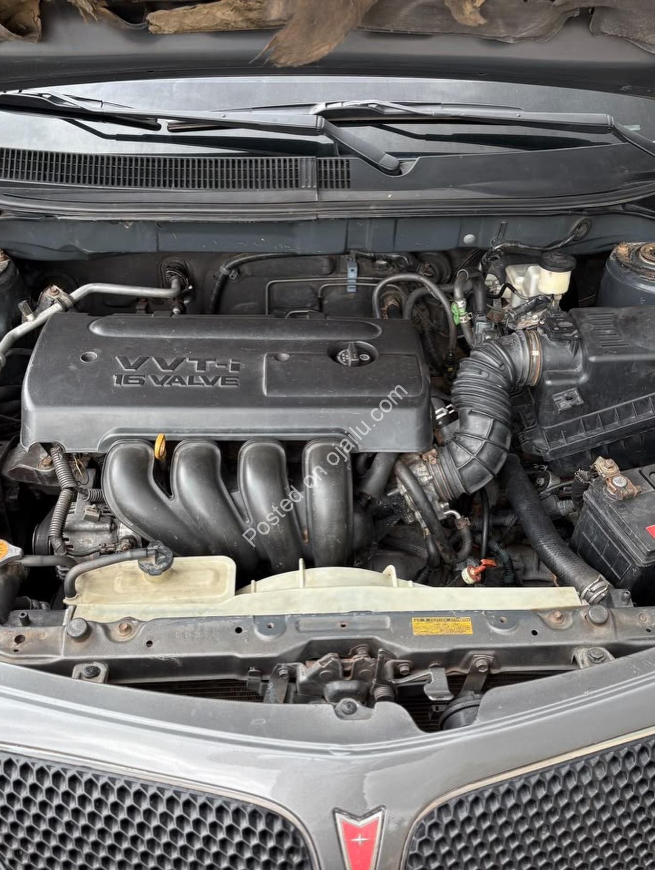 2006 Pontiac Vibe: Clean, Reliable, Ready to Drive!