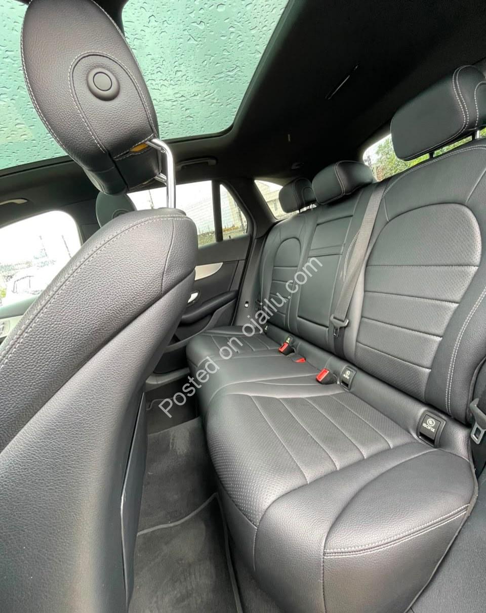 Load Full Option 2017 Mercedes GLC300 4MATIC