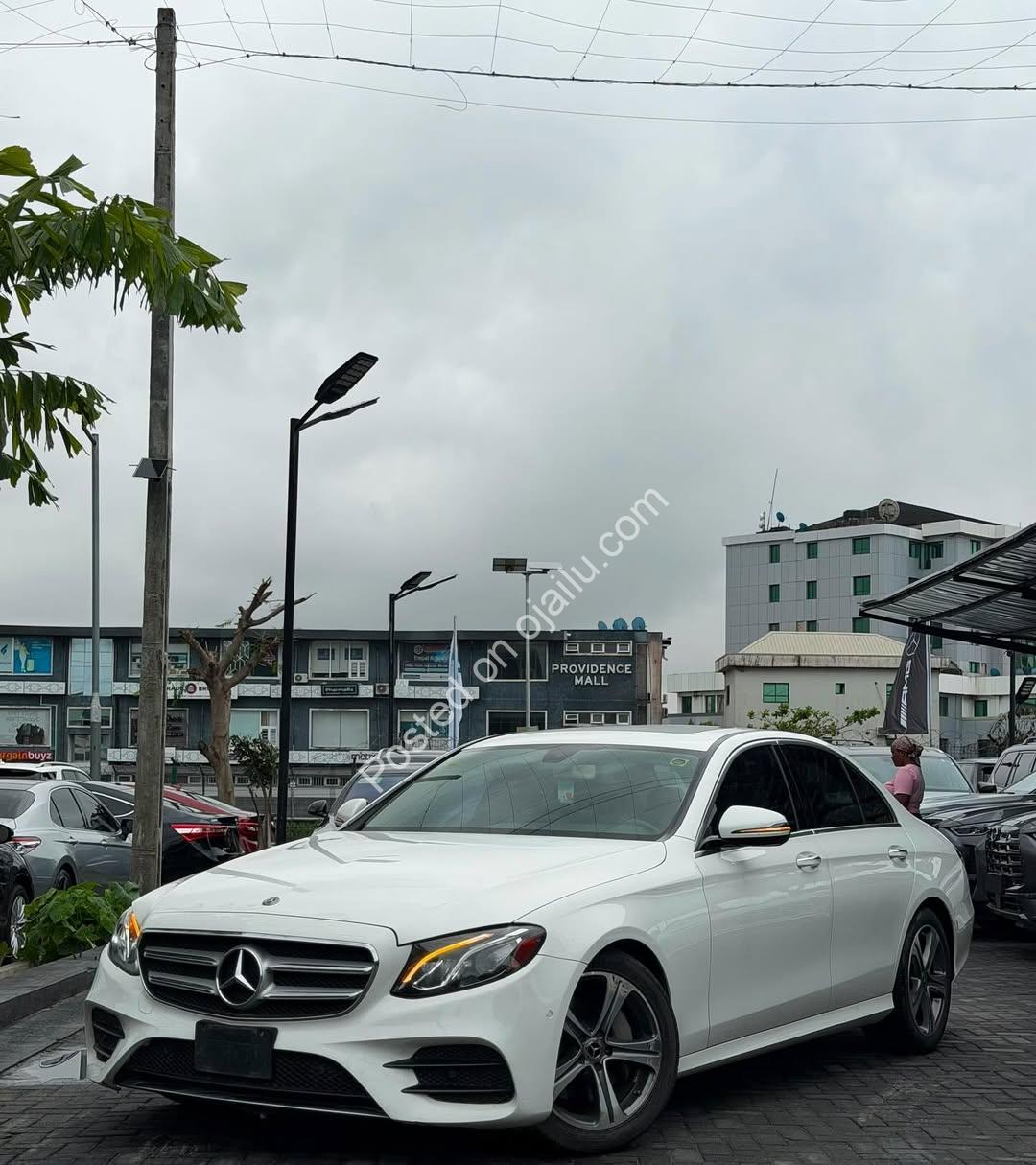 Luxury 2017 Mercedes E300 – Full Option, Duty Paid