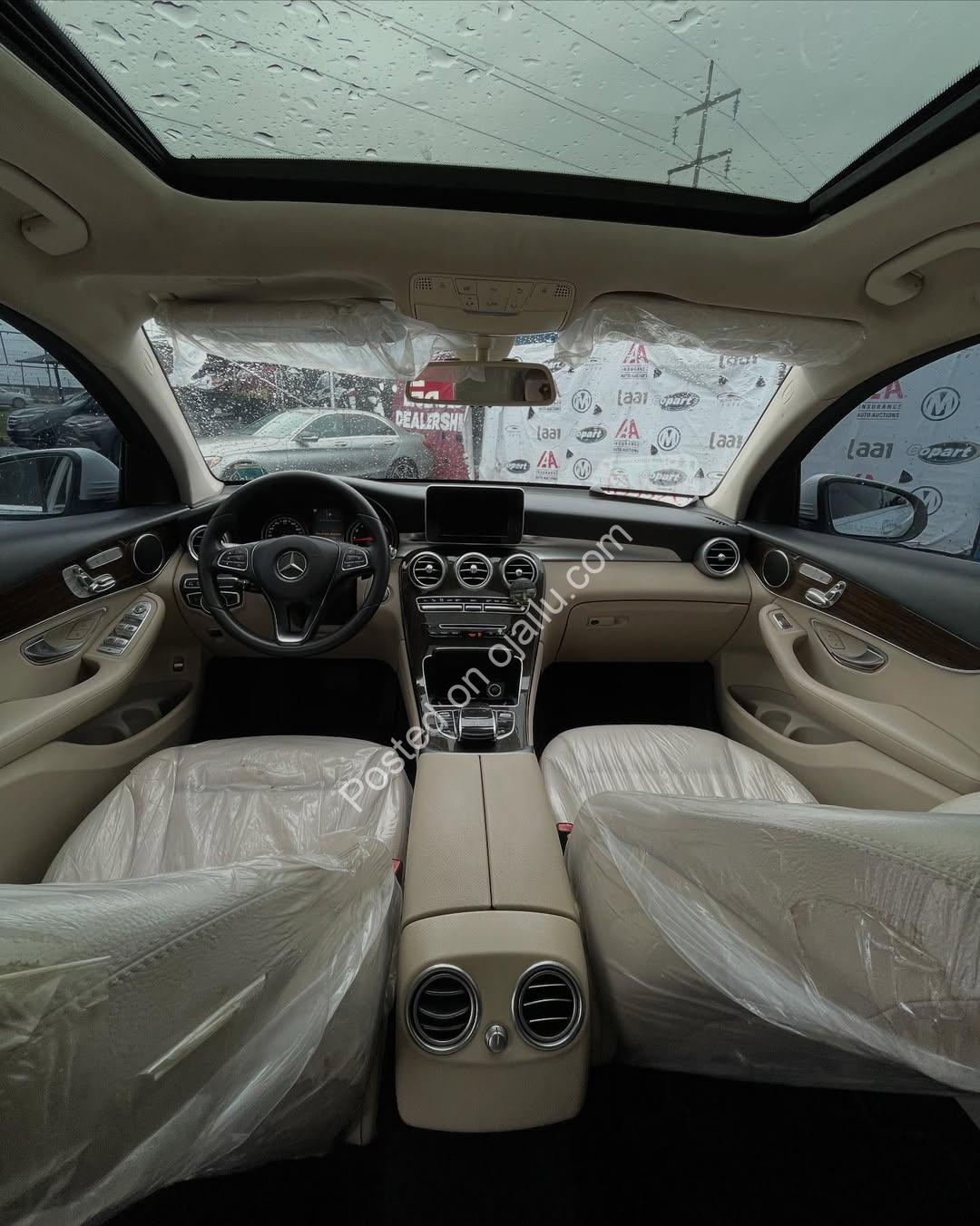 Luxury 2017 Mercedes GLC300 Coupe – Loaded, Stunning