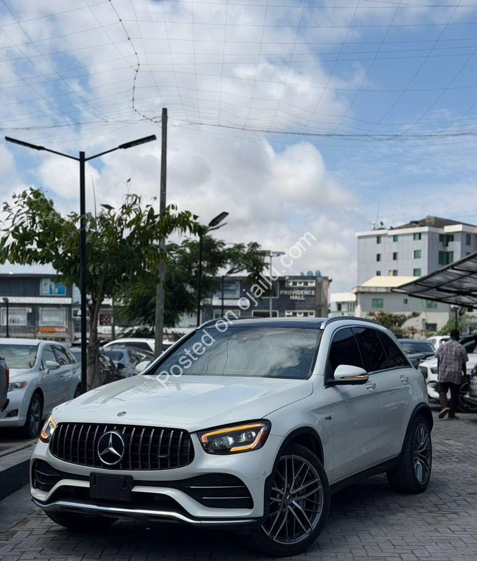 2022 Mercedes-AMG GLC43: Loaded, Accident-Free Luxury SUV