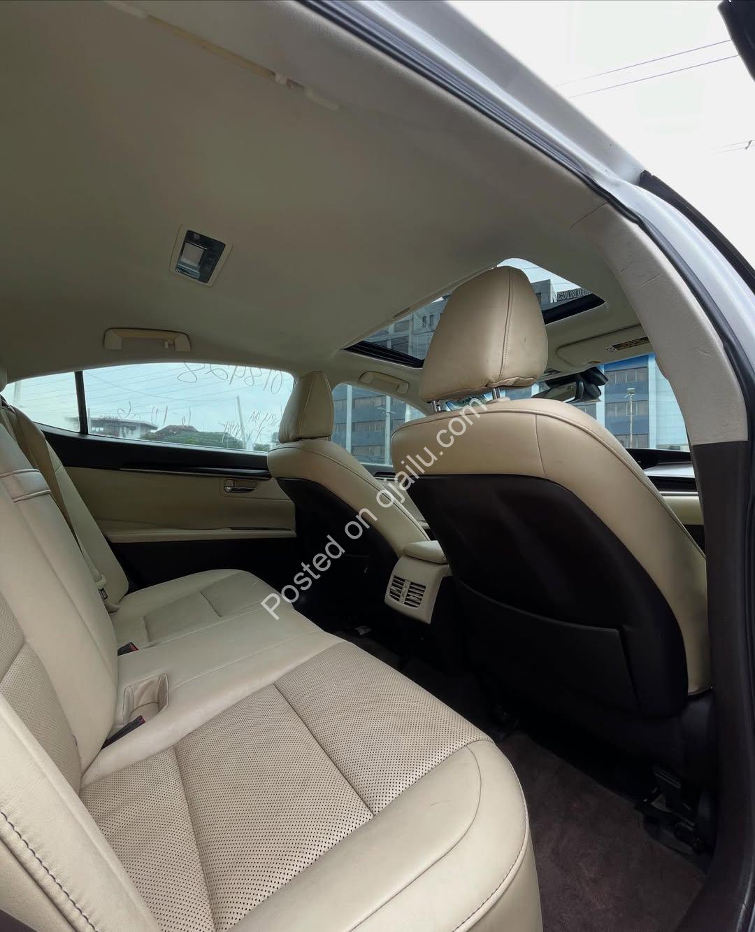 2016 Lexus ES350: Freshly Imported, Accident-Free Luxury