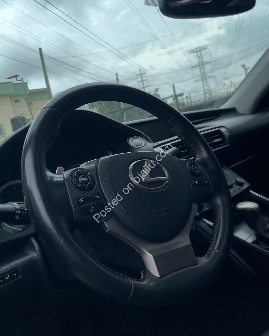2014 Lexus IS250 AWD: Fresh Import, Loaded