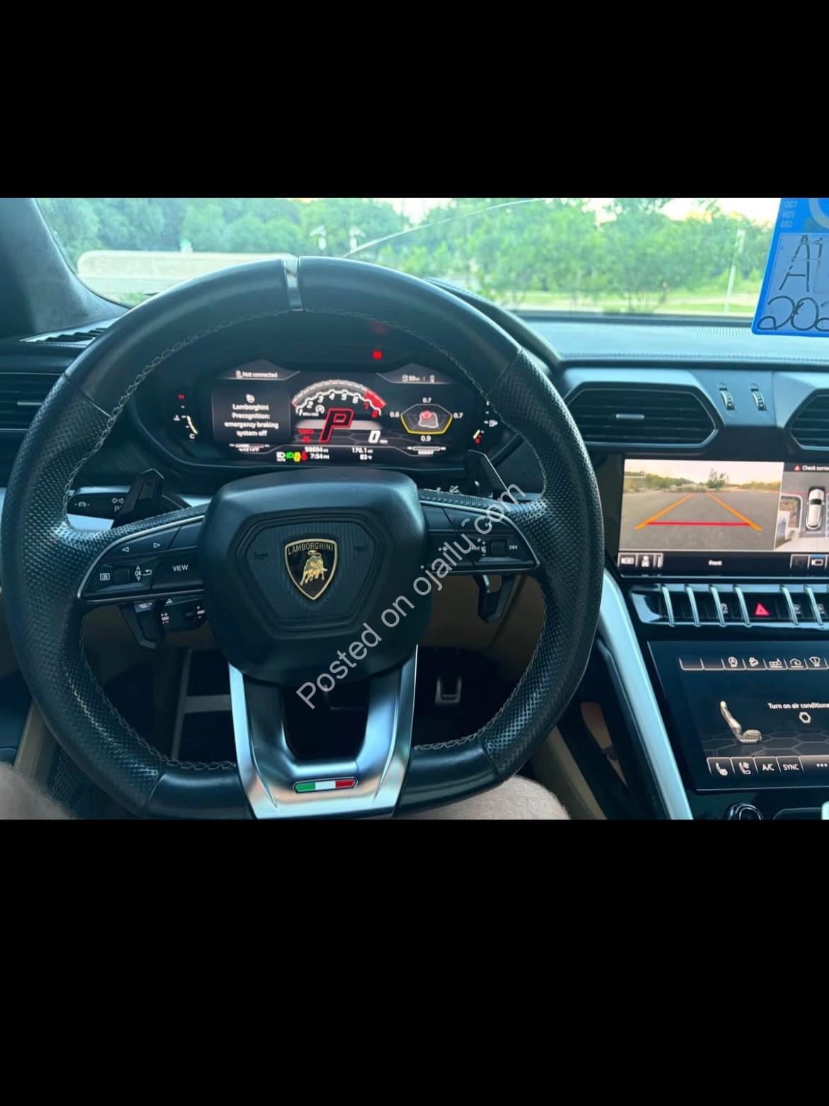 2020 Lamborghini Urus: Accident-Free, Fully Loaded Beast