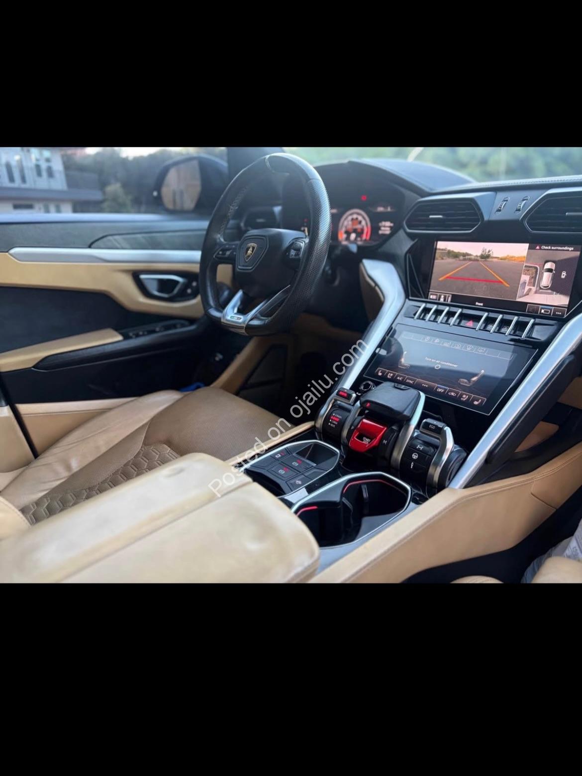 2020 Lamborghini Urus: Accident-Free, Fully Loaded Beast