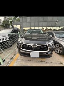 2020 Toyota Highlander XLE AWD: Clean Title Gem