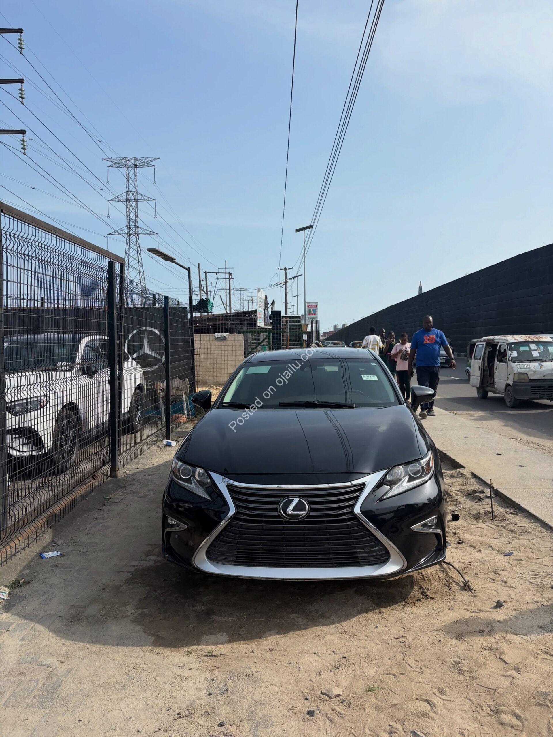 2018 Lexus ES350 AWD – Clean Title, Accident Free