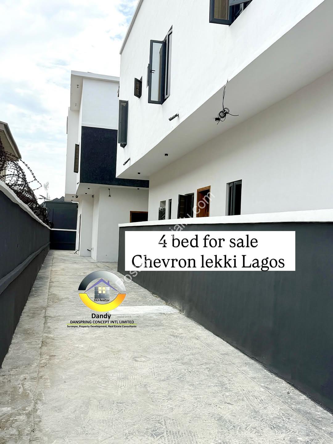 Smart 4-Bed Ensuite Duplex with BQ in Chevron Lekki