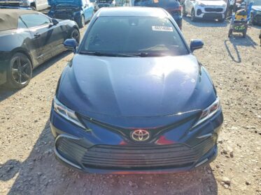 2021 Toyota Camry LE – Sleek