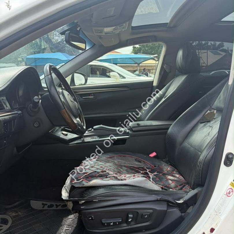Luxury Loaded: 2014 Lexus ES 350 V6