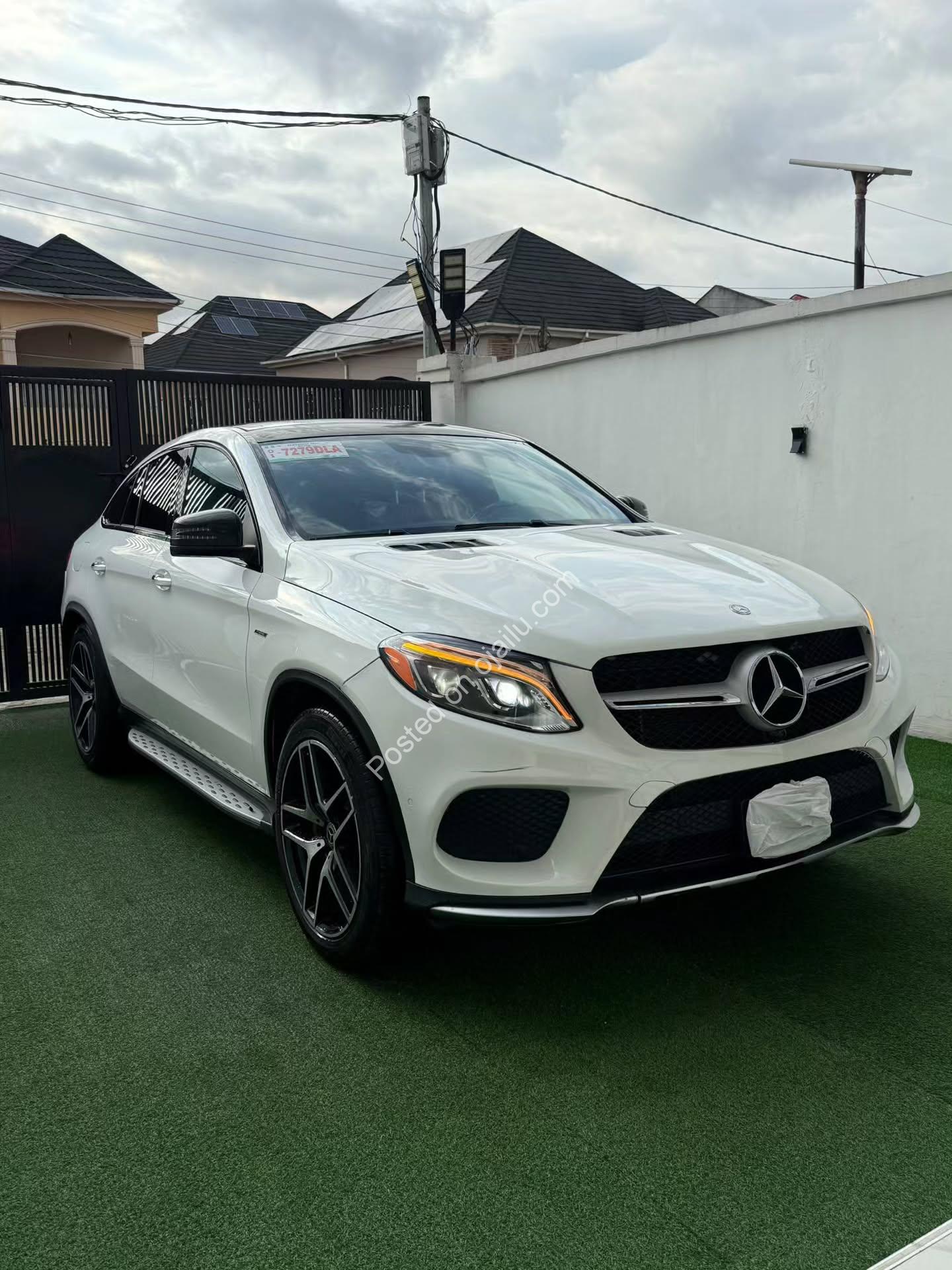 Load-Edge 2016 Mercedes-Benz GLE 450, Full Options
