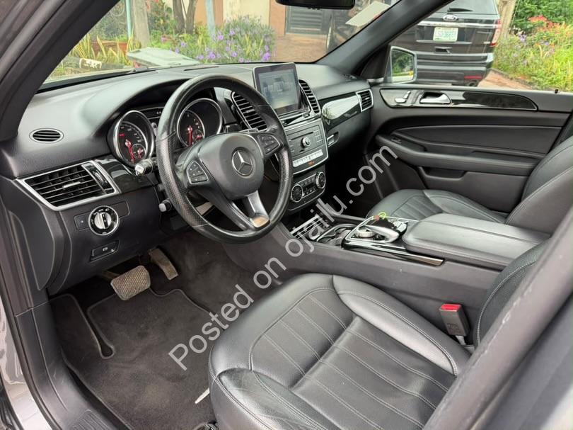 2017 Mercedes GLE350 – Loaded Pano Roof & 360 Camera