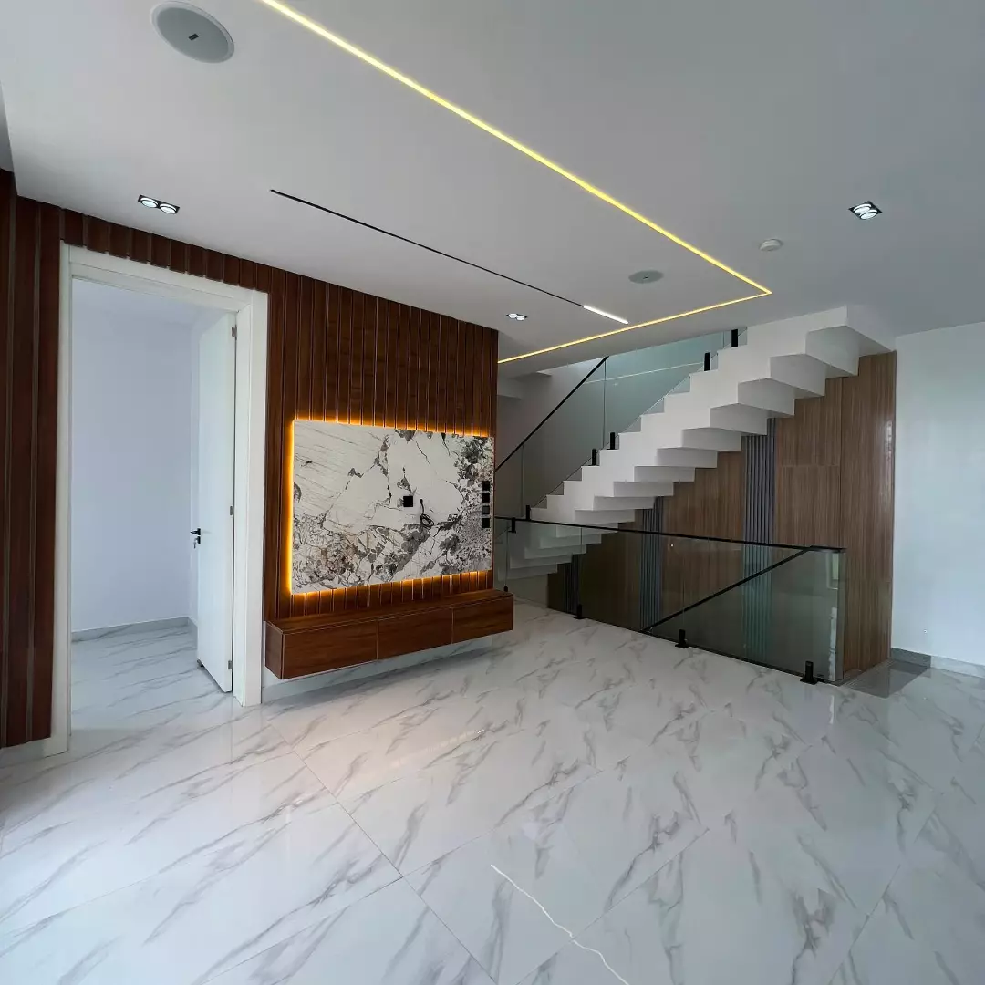5-Bed Ikate Duplex: Private Pool, Cinema & Pure Style