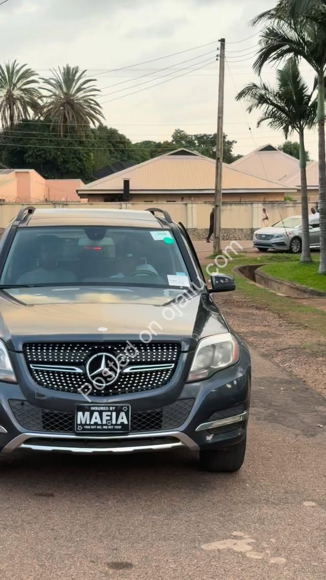 2013 Mercedes-Benz GLK 350 – Luxury SUV Steal!
