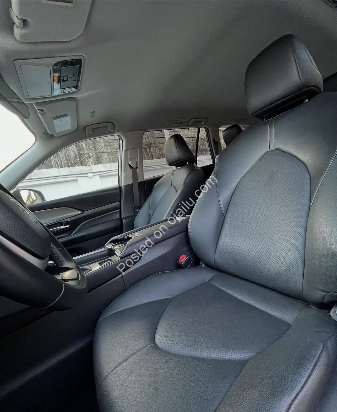 2024 Toyota Highlander XLE Grand: Fully Loaded, Duty Paid