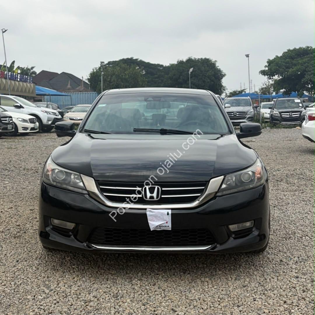 2013 Honda Accord V6: 278HP Luxury Loaded