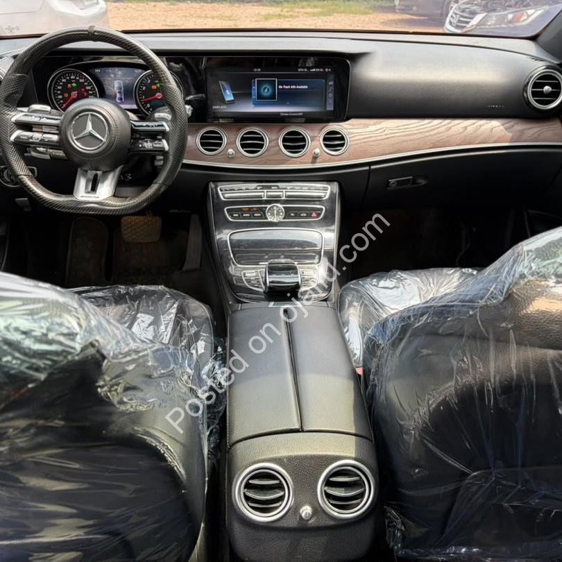 2017 Mercedes E300 4MATIC – Executive Luxury Defined