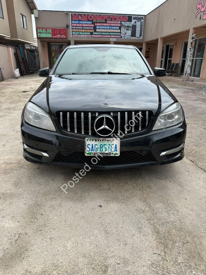 Luxury Mercedes C350 V6 – Untampered Engine, Ultimate Comfort